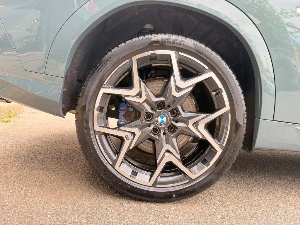 صورة 36 لـ 2024 BMW X2 M35I