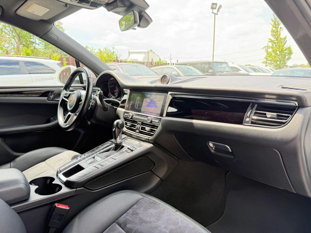 2020 Porsche MACAN MACAN SPORT EDITION — миниатюра 29