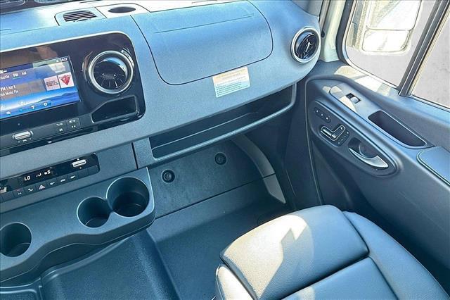 صورة مصغرة 20 لـ 2026 Mercedes-BENZ OTHERS