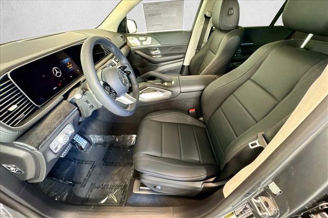 2026 Mercedes-BENZ GLS 缩略图 18