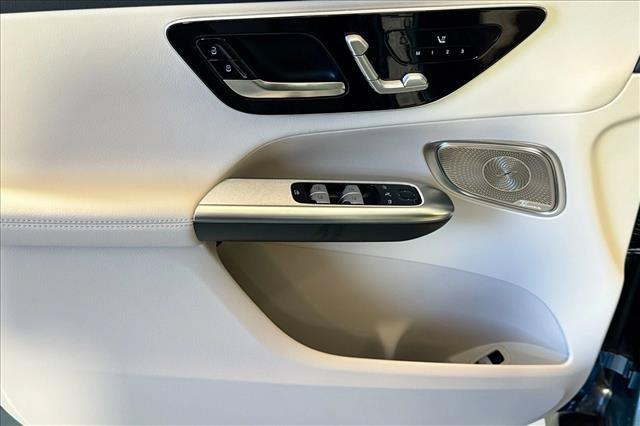 صورة مصغرة 16 لـ 2026 Mercedes-BENZ GLC
