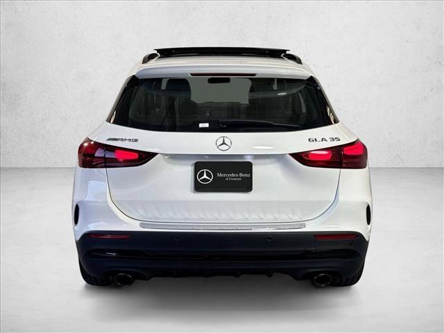 2026 Mercedes-BENZ AMG GLA 35 BASE — фото 6