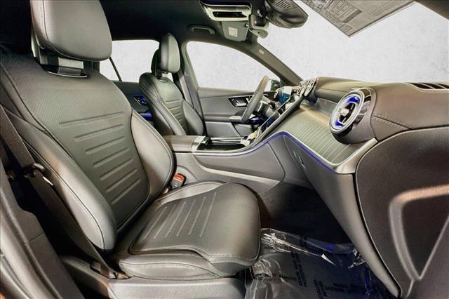 2026 Mercedes-BENZ GLC — миниатюра 25