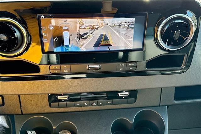 صورة مصغرة 13 لـ 2026 Mercedes-BENZ OTHERS