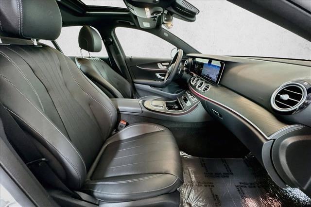 صورة مصغرة 27 لـ 2022 Mercedes-BENZ E-CLASS