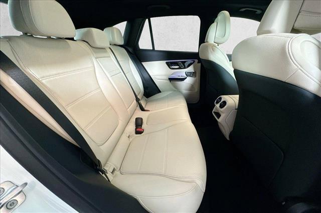 صورة مصغرة 25 لـ 2026 Mercedes-BENZ GLC