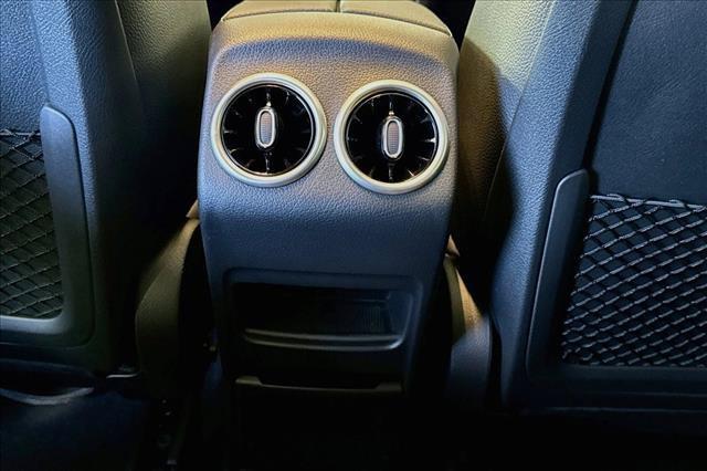 2026 Mercedes-BENZ GLA 缩略图 23