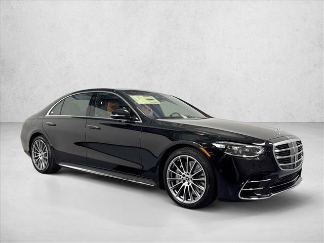 2026 Mercedes-BENZ S-CLASS photo 3