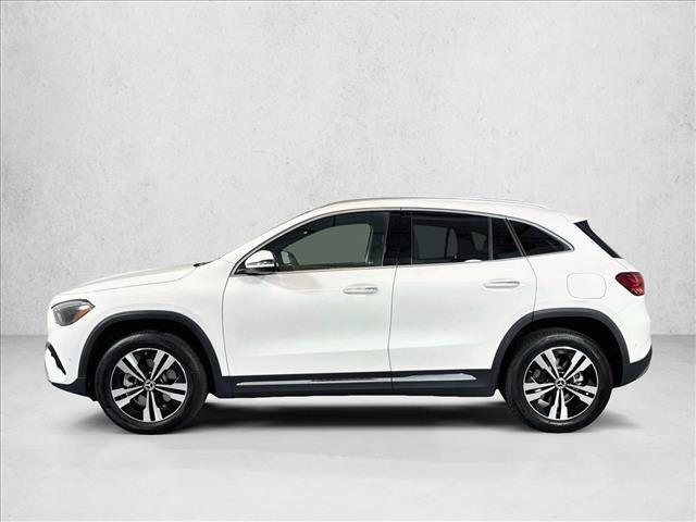 2026 Mercedes-BENZ GLA — фото 8