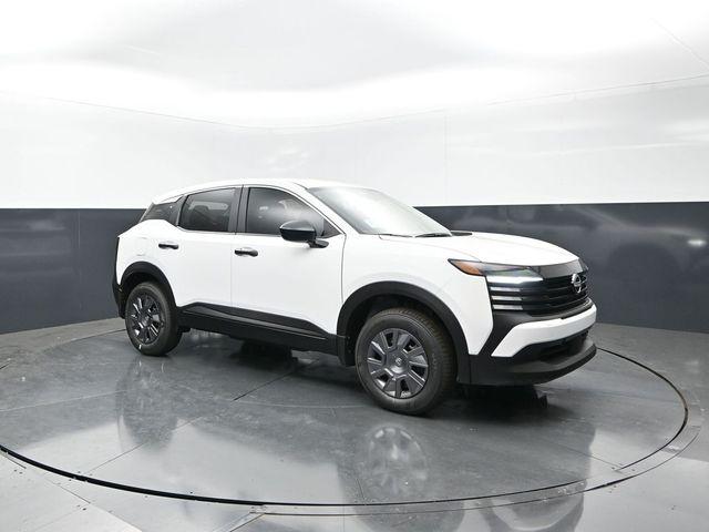 New 2026 Nissan Kicks S