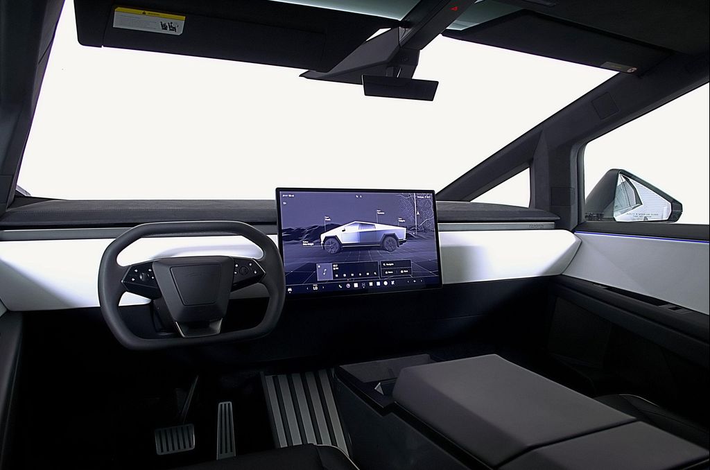 2024 Tesla CYBERTRUCK CYBERBEAST — фото 11