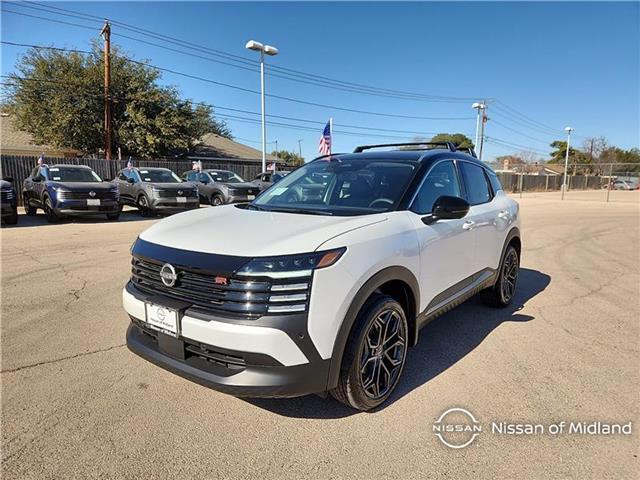 New 2026 Nissan Kicks SR