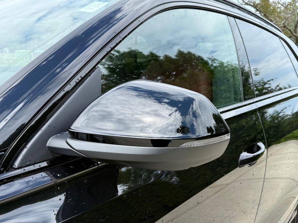 2026 AUDI SQ8 4.0T PREMIUM PLUS — фото 10