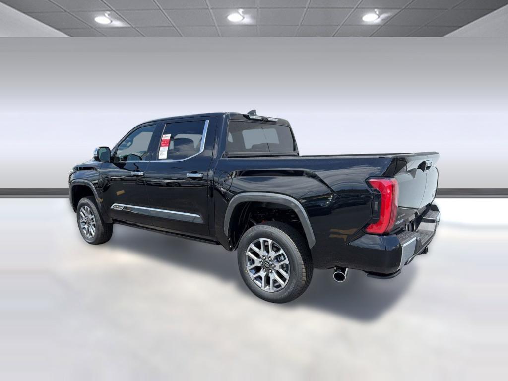 TOYOTA TUNDRA - 3