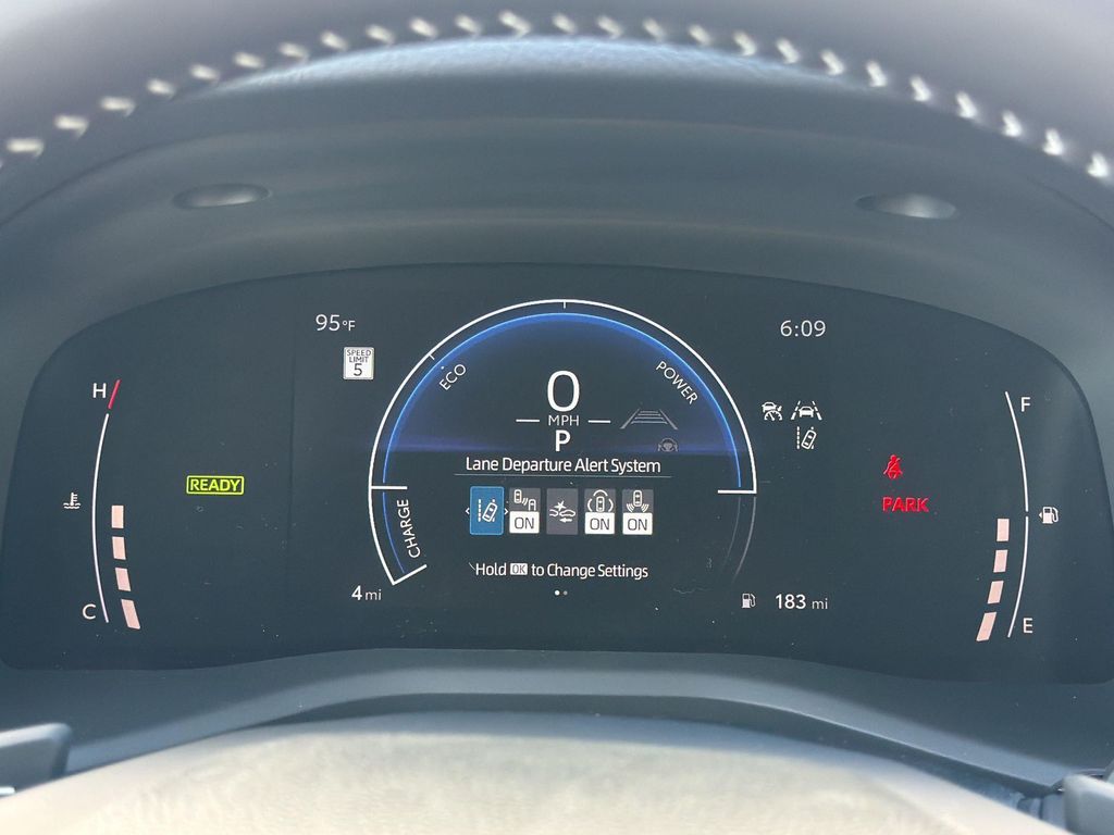 2026 TOYOTA CAMRY SE thumbnail 20