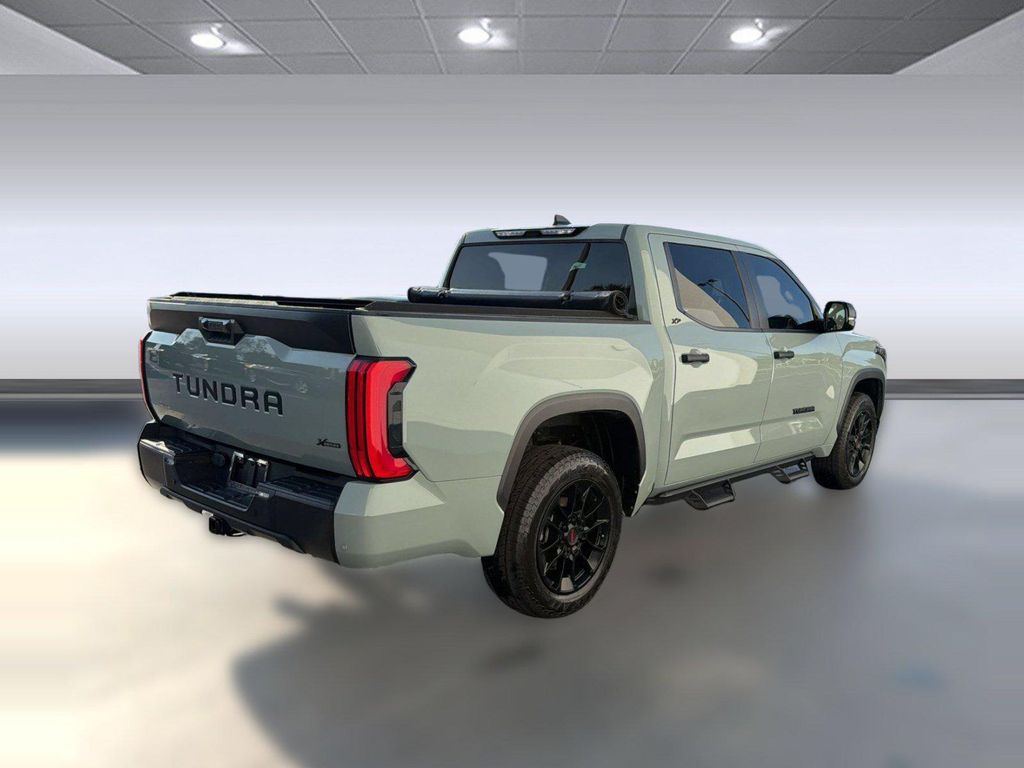 صورة 9 لـ 2024 Toyota TUNDRA SR5