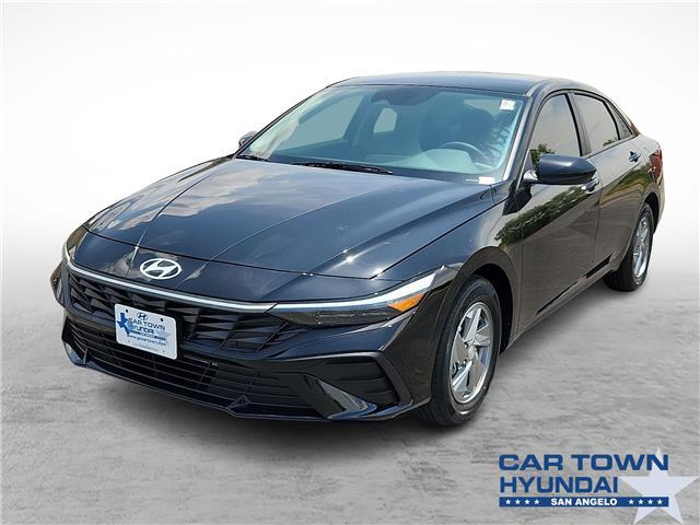 New 2026 Hyundai ELANTRA SE