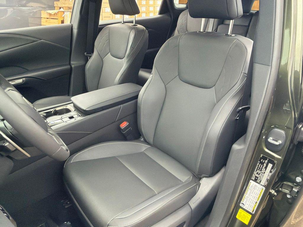 صورة مصغرة 13 لـ 2026 Lexus RX 350 PREMIUM