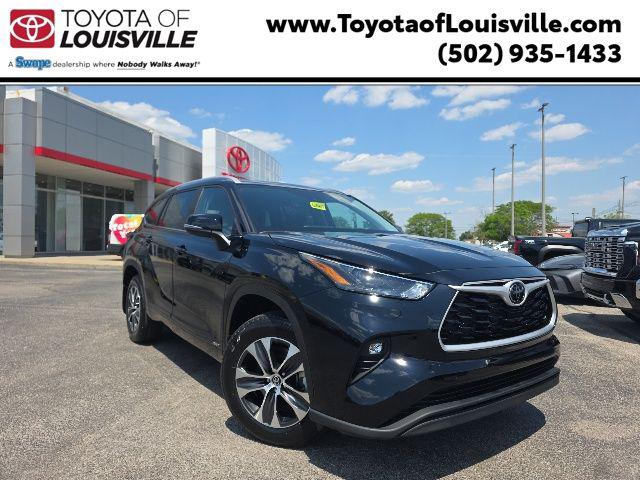 New 2026 Toyota Highlander Hybrid XLE