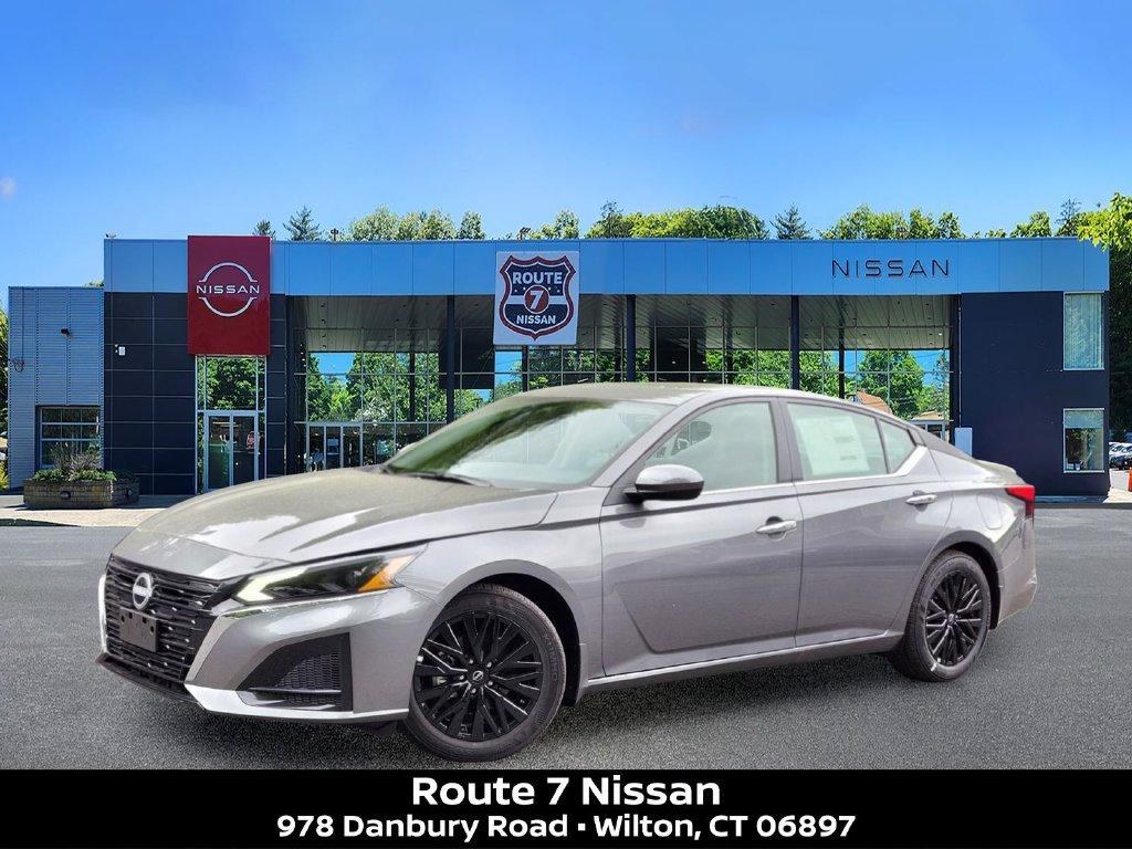 New 2025 Nissan Altima SV