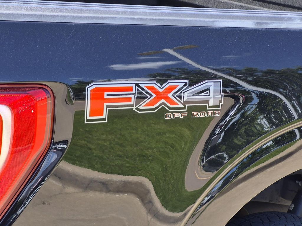 2023 FORD F-150 XLT 照片 8