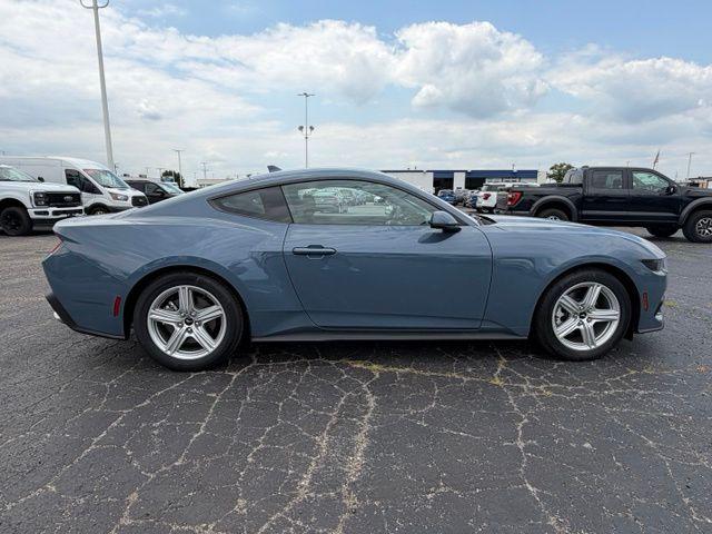 صورة مصغرة 11 لـ 2026 FORD MUSTANG ECOBOOST