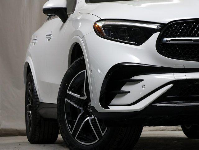 MERCEDES-BENZ GLC - 4