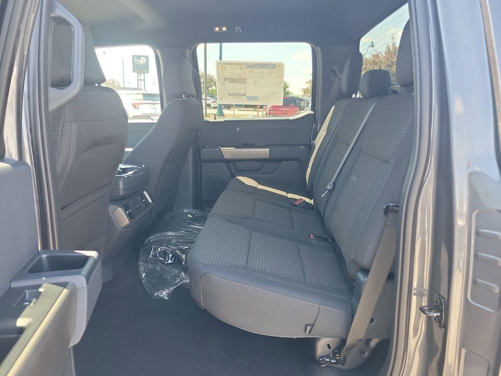 FORD F-150 STX - 9