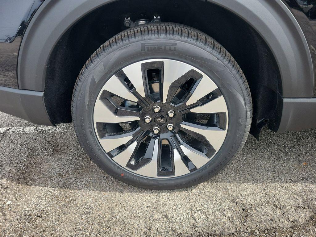 صورة 6 لـ 2026 FORD EXPLORER PLATINUM
