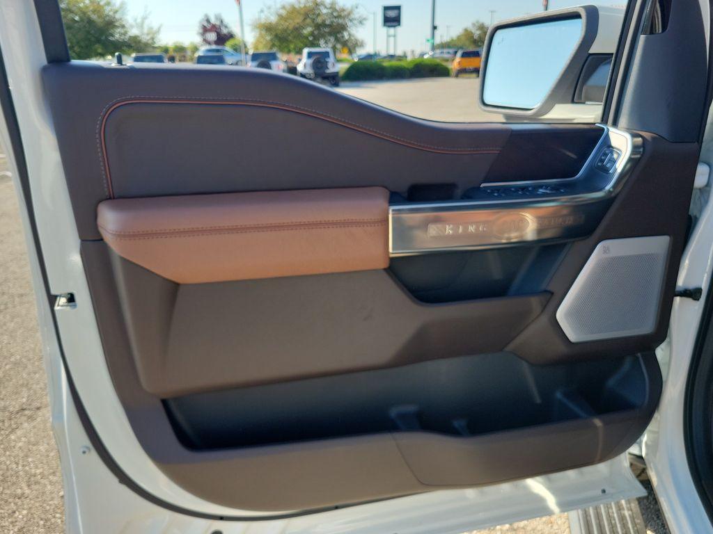 صورة 14 لـ 2026 FORD F-150 KING RANCH