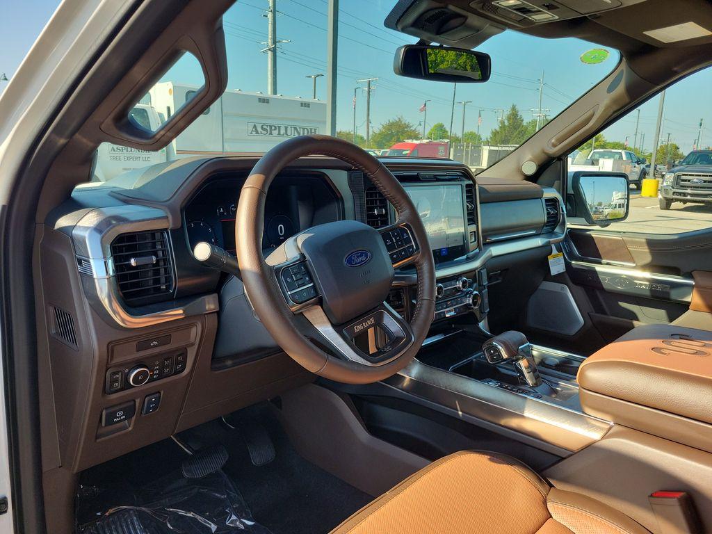 صورة 16 لـ 2026 FORD F-150 KING RANCH