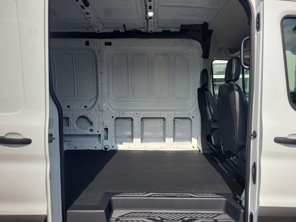 2026 FORD TRANSIT-250 148 WB MEDIUM ROOF CARGO — фото 8
