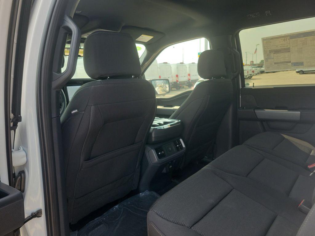 صورة 10 لـ 2026 FORD F-150 XLT
