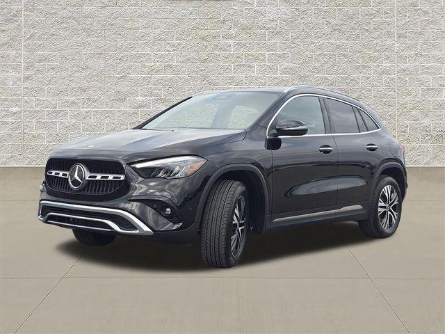 MERCEDES-BENZ GLA - 3