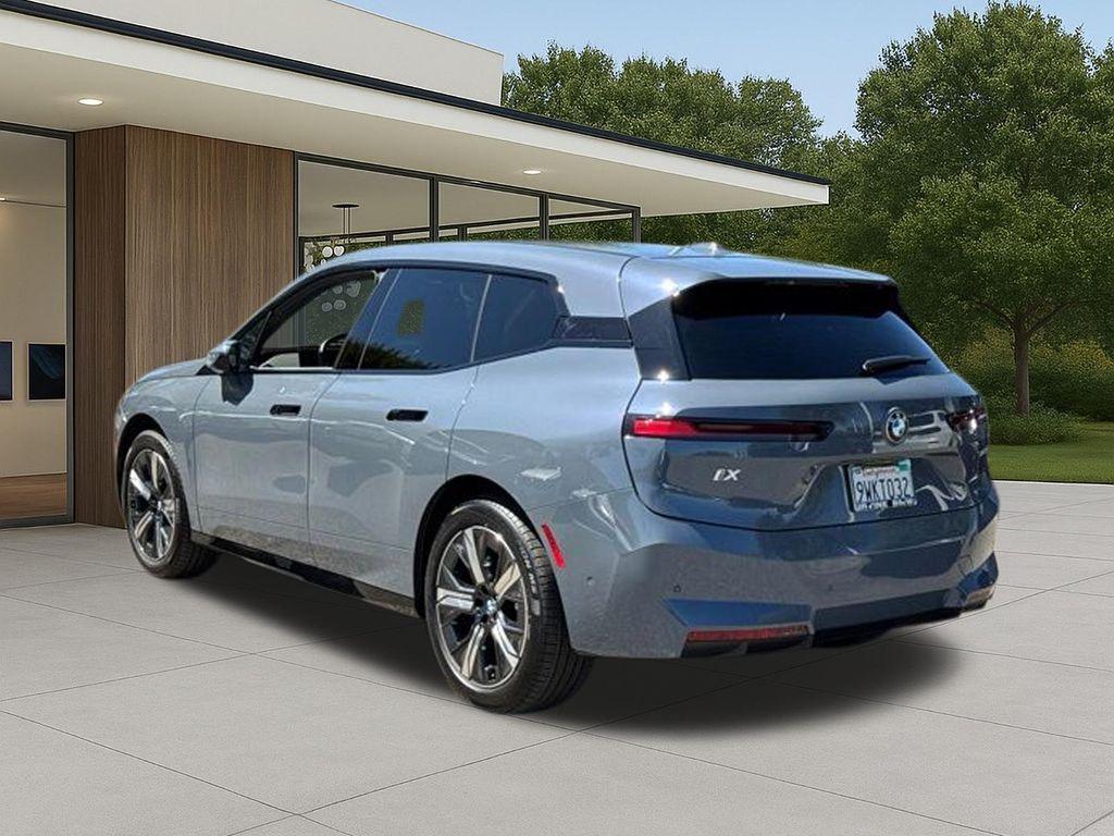 2026 BMW IX XDRIVE45 — миниатюра 12