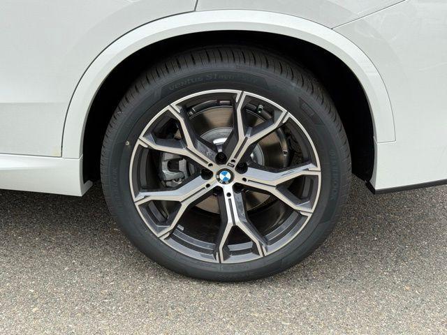 صورة مصغرة 14 لـ 2026 BMW X5 PHEV XDRIVE50E