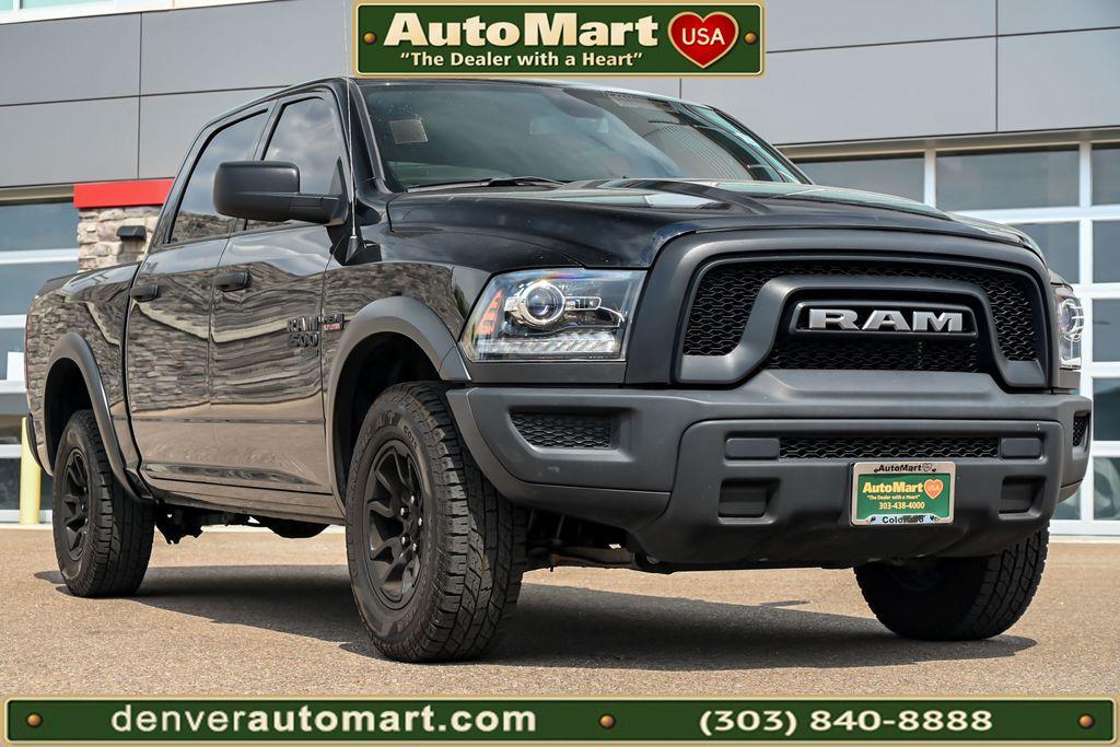 2024 RAM 1500 CLASSIC SLT — фото 1
