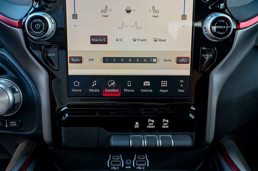 صورة مصغرة 28 لـ 2026 RAM 1500 REBEL
