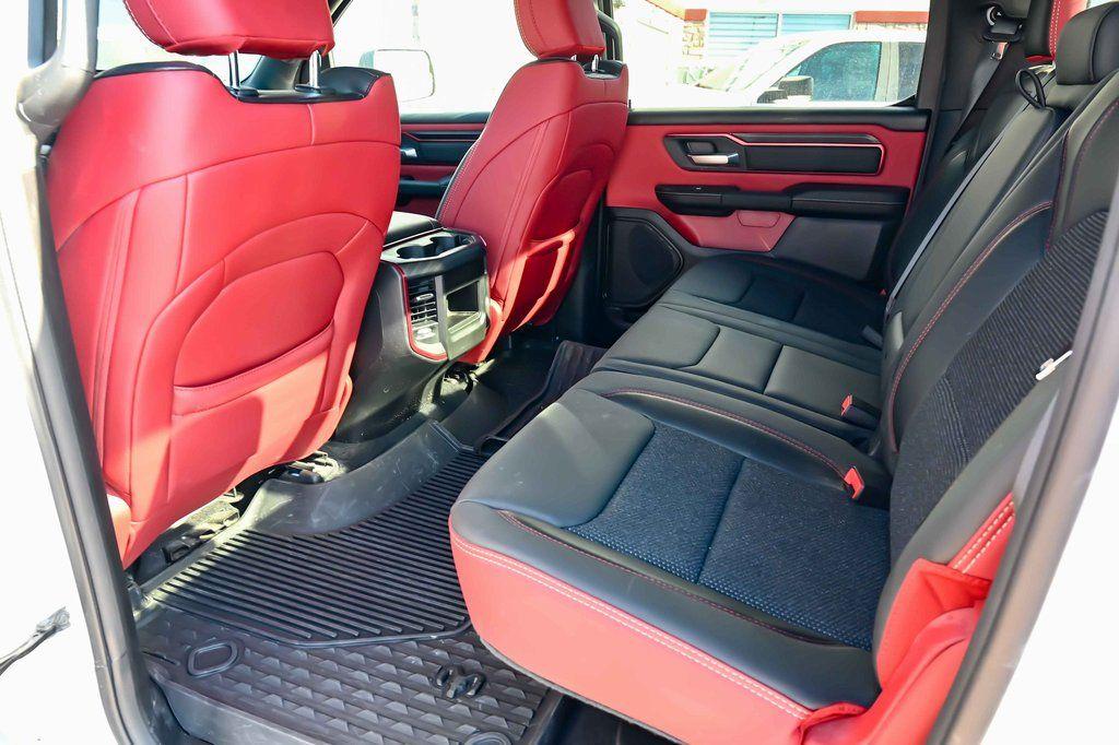 صورة مصغرة 16 لـ 2026 RAM 1500 REBEL
