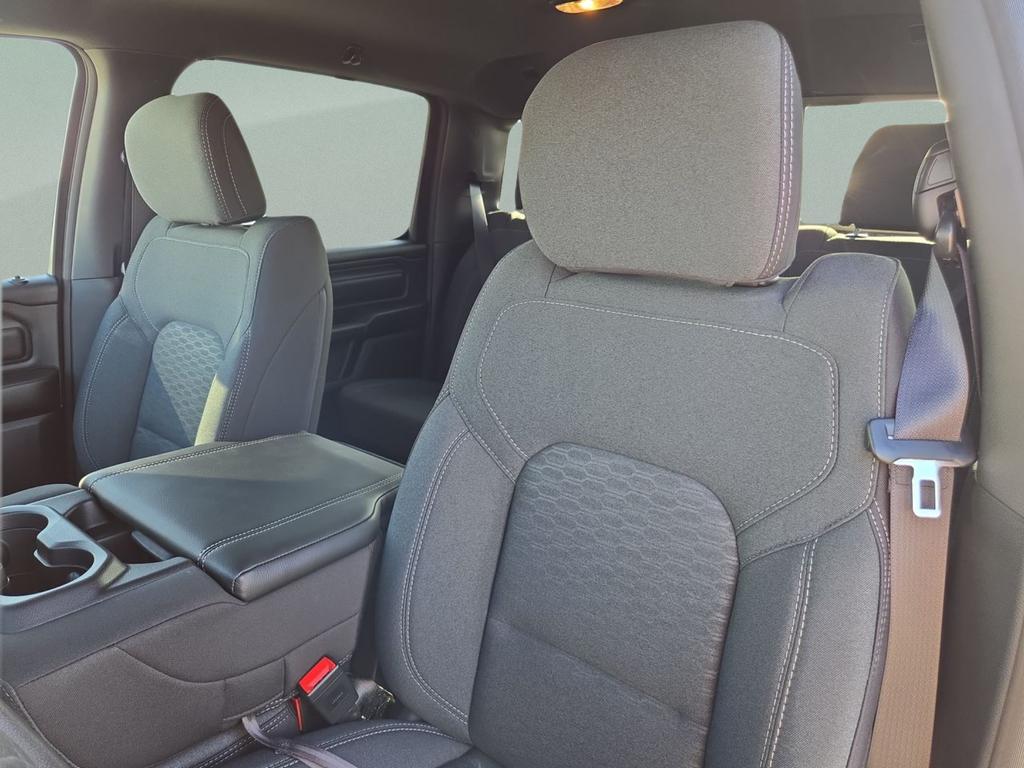 2026 RAM 1500 EXPRESS 缩略图 24
