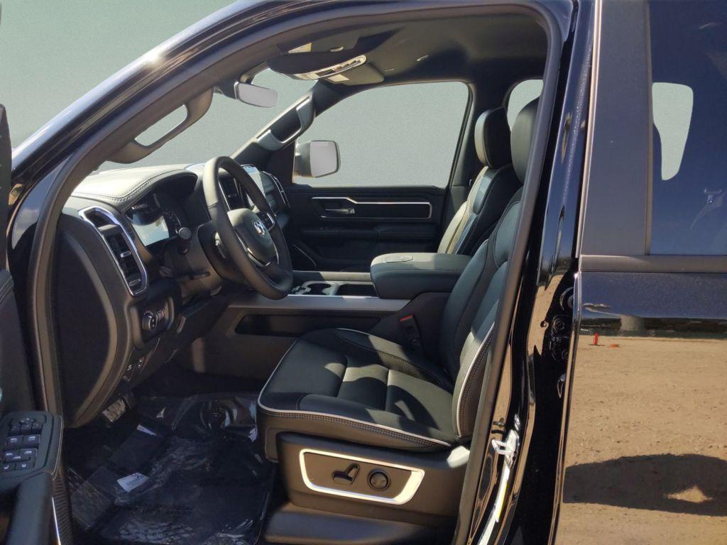 2026 RAM 1500 LARAMIE thumbnail 16