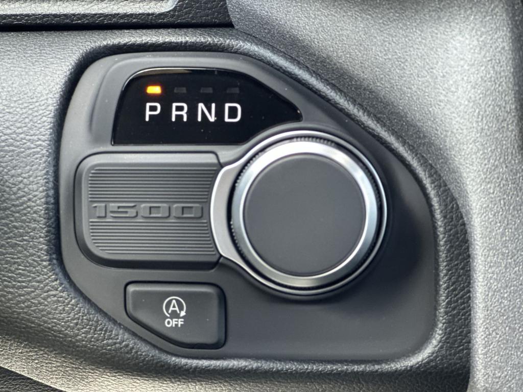 2026 RAM 1500 EXPRESS — миниатюра 27