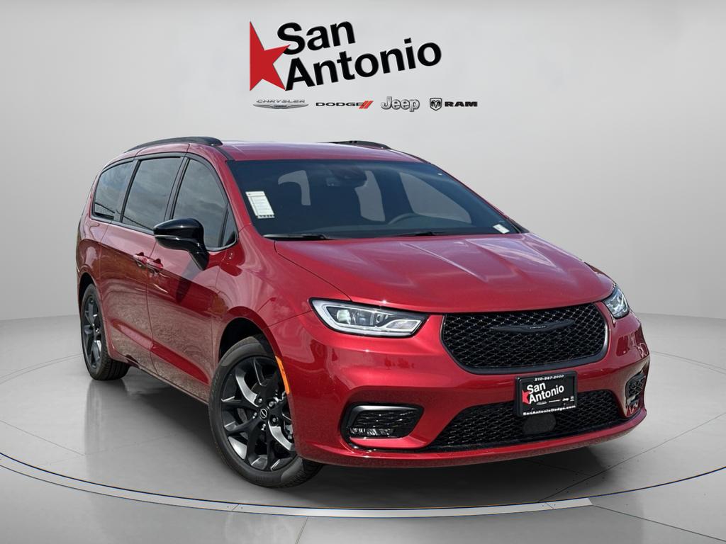 New 2026 Chrysler Pacifica L