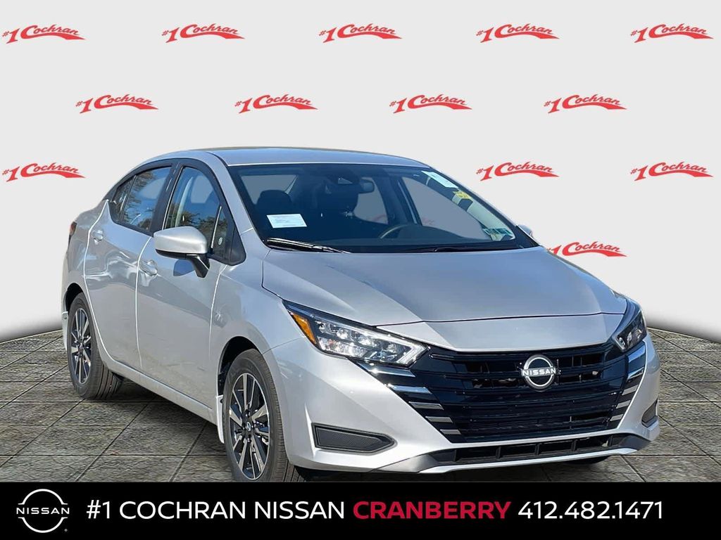 New 2025 Nissan Versa 1.6 SV