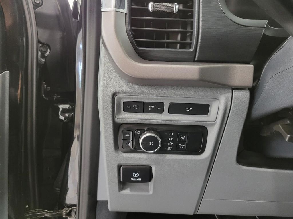 FORD F-150 XLT - 10