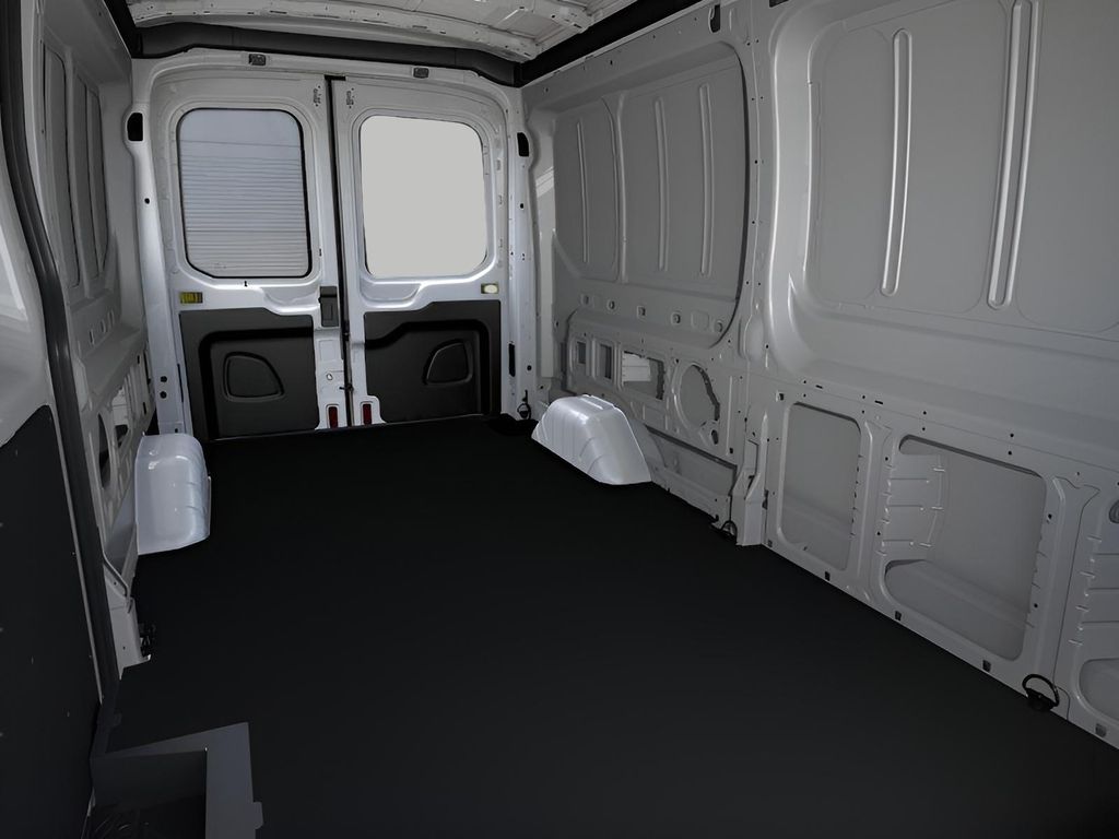 صورة مصغرة 11 لـ 2026 FORD TRANSIT-150 BASE