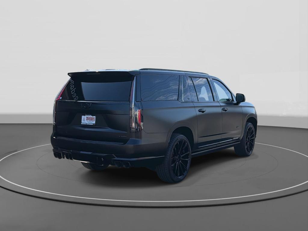 صورة 5 لـ 2023 Cadillac ESCALADE ESV V-SERIES