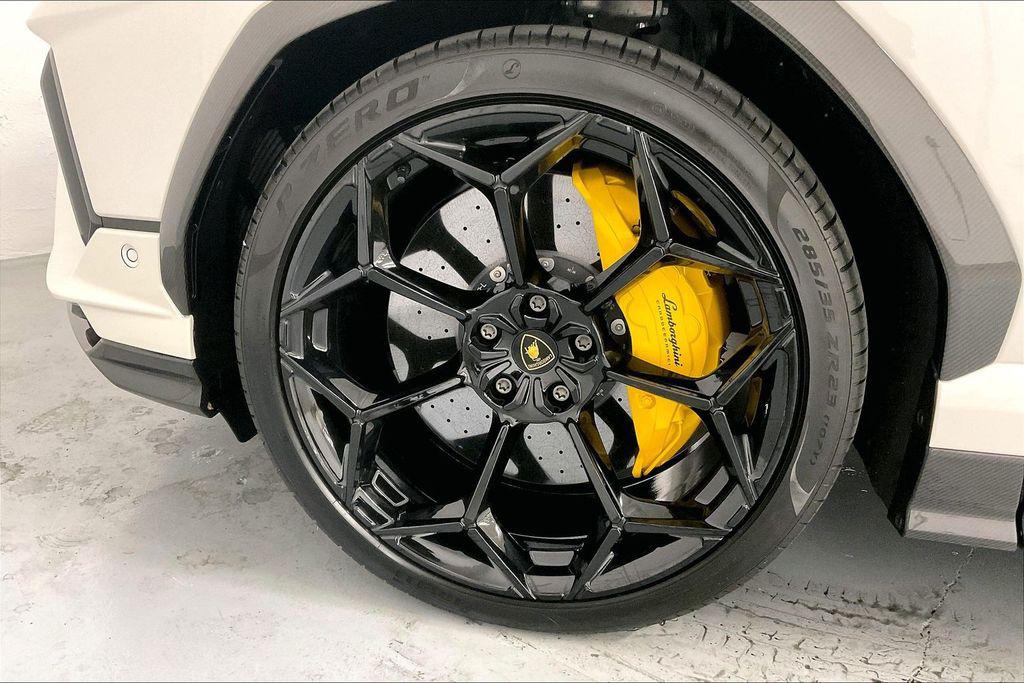صورة مصغرة 17 لـ 2024 Lamborghini URUS PERFORMANTE