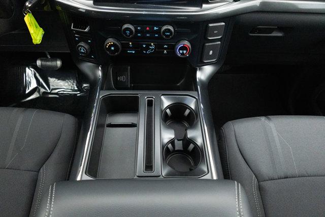 صورة مصغرة 32 لـ 2026 FORD F-150 STX