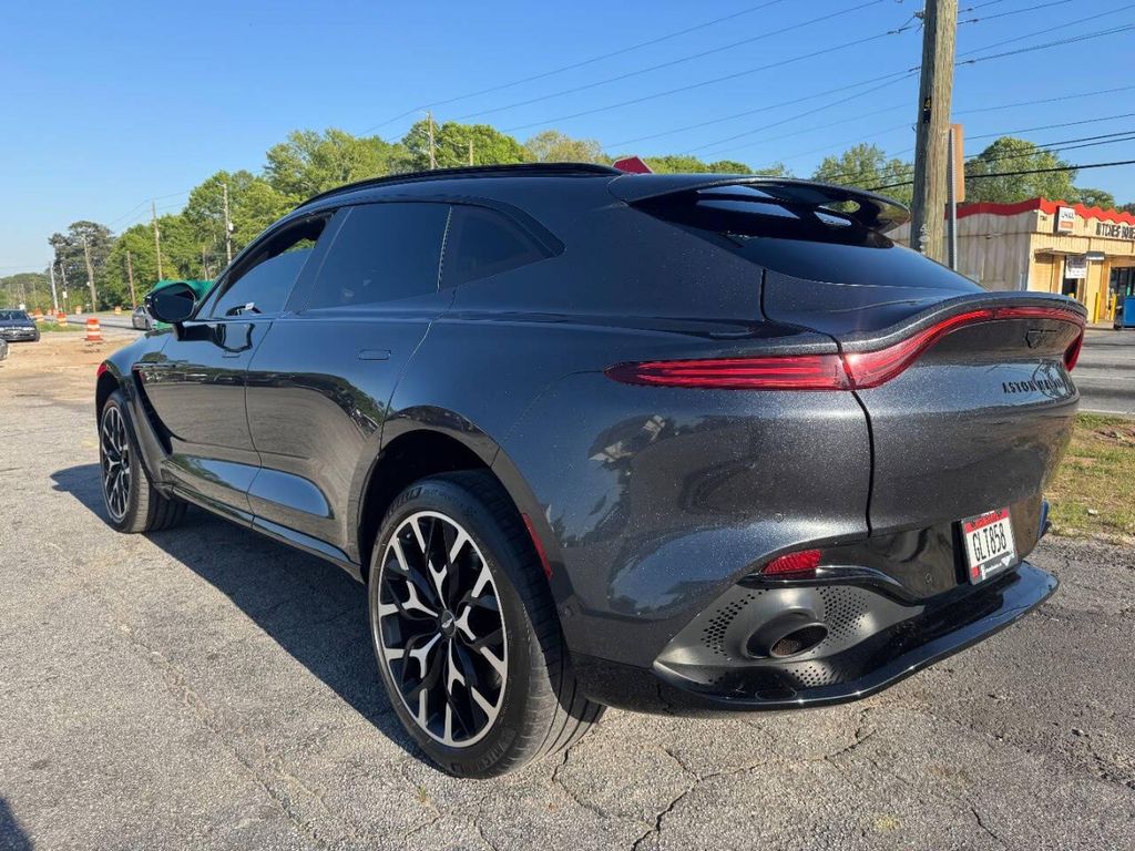 2021 Aston Martin DBX BASE AWD 4DR SUV — миниатюра 3